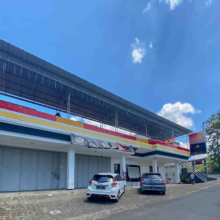 Ana Inn Ambarawa Mitra Reddoorz Semarang Eksteriør billede
